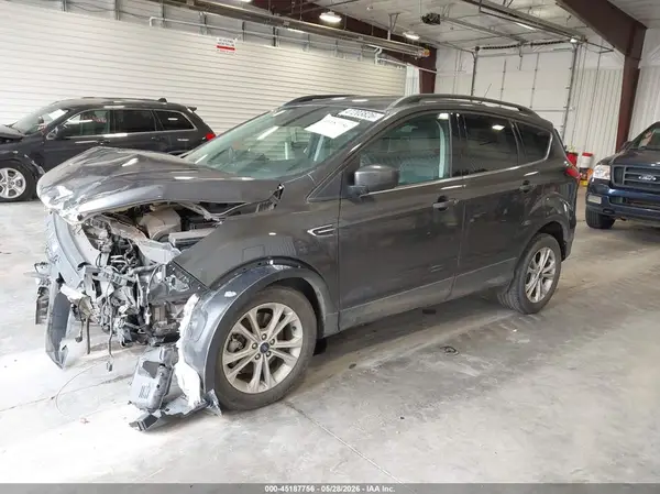 1FMCU9HD7KUA05572 2019 FORD ESCAPE - Image 2