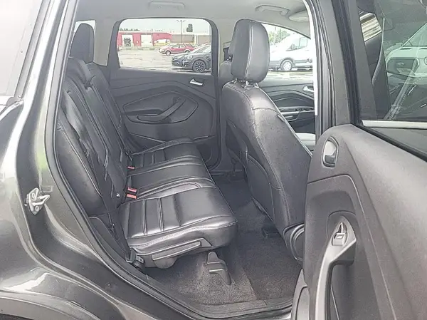 1FMCU9HD7KUA13560 2019 FORD ESCAPE - Image 2