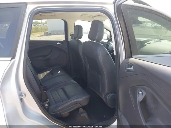 1FMCU9HD7KUA26504 2019 FORD ESCAPE - Image 8