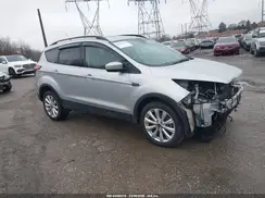 1FMCU9HD7KUA43898 2019 FORD ESCAPE