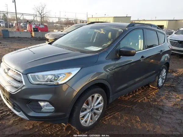 1FMCU9HD7KUA46266 2019 FORD ESCAPE - Image 2