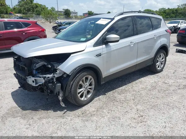1FMCU9HD7KUA68087 2019 FORD ESCAPE - Image 2