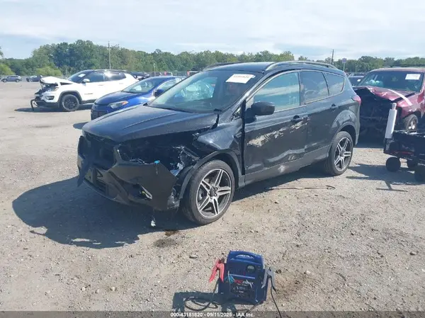 1FMCU9HD7KUA91160 2019 FORD ESCAPE - Image 2