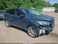 1FMCU9HD7KUB75429 2019 FORD ESCAPE