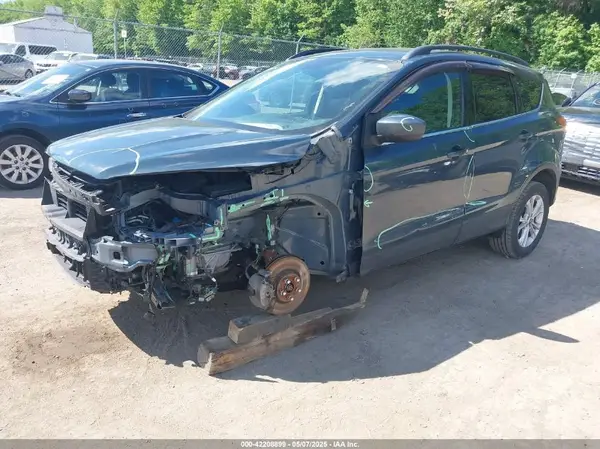 1FMCU9HD7KUB75429 2019 FORD ESCAPE - Image 2