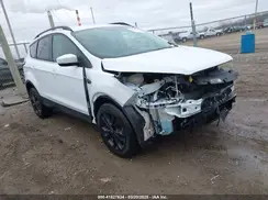 1FMCU9HD7KUB82929 2019 FORD ESCAPE