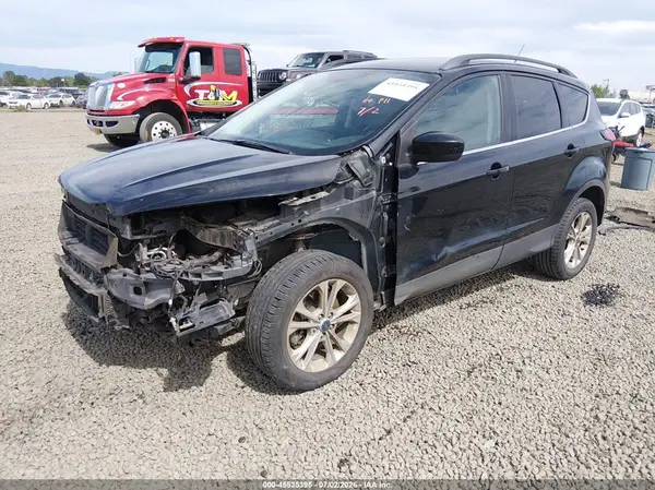 1FMCU9HD7KUB83000 2019 FORD ESCAPE - Image 2