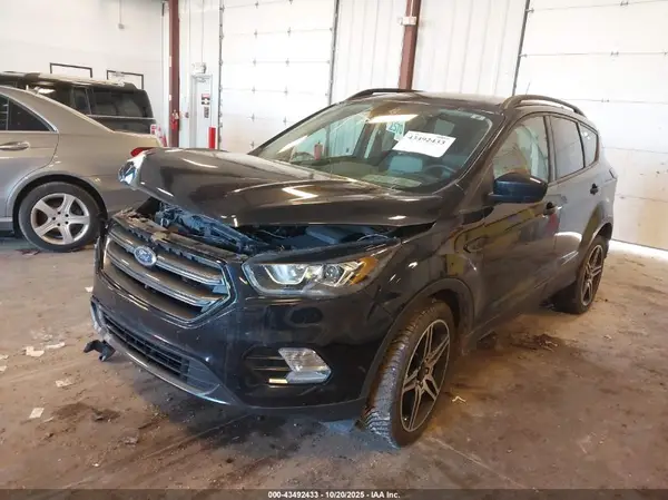 1FMCU9HD7KUB99973 2019 FORD ESCAPE - Image 2