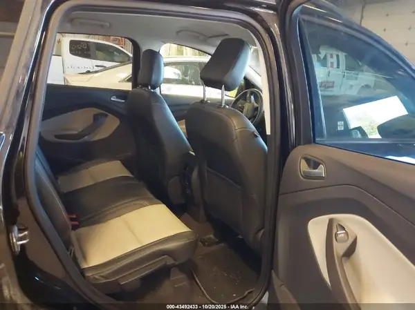 1FMCU9HD7KUB99973 2019 FORD ESCAPE - Image 8