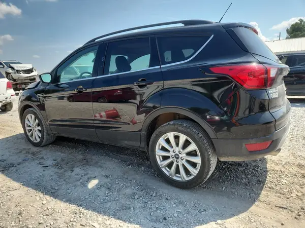 1FMCU9HD7KUC57998 2019 FORD ESCAPE - Image 2
