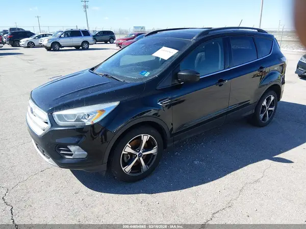 1FMCU9HD8JUA29510 2018 FORD ESCAPE - Image 2