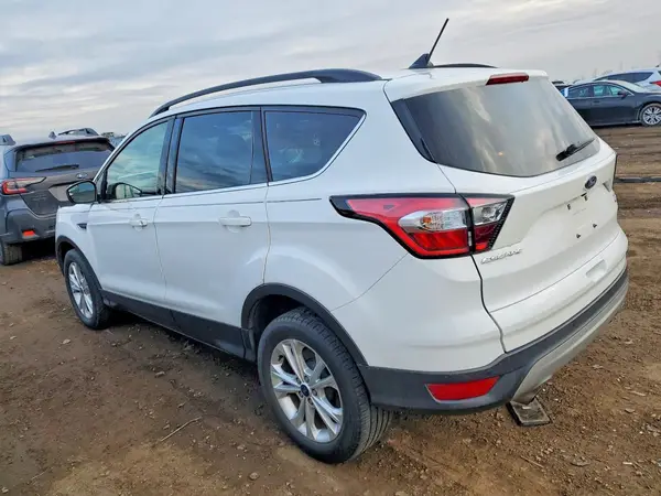 1FMCU9HD8JUA50423 2018 FORD ESCAPE - Image 2