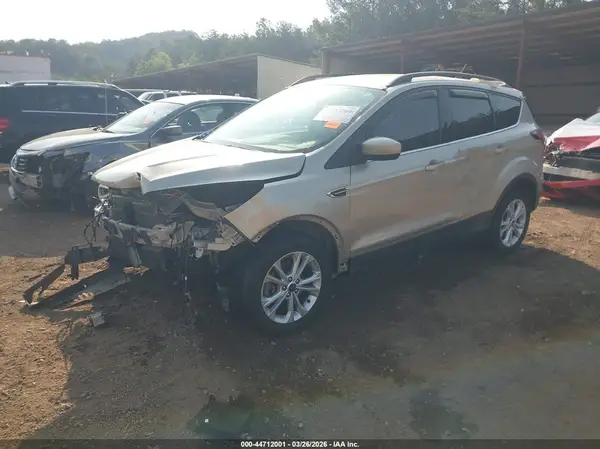 1FMCU9HD8JUA63107 2018 FORD ESCAPE - Image 2