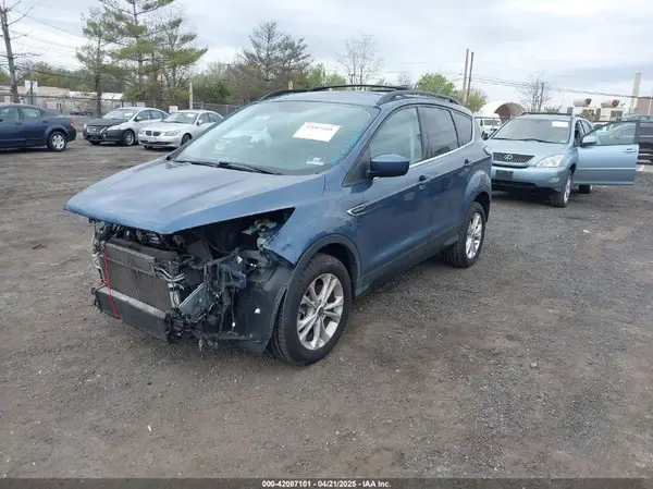 1FMCU9HD8JUA66265 2018 FORD ESCAPE - Image 2