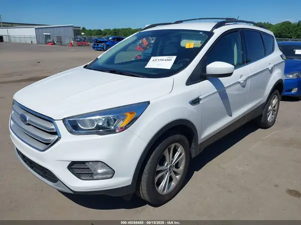 1FMCU9HD8JUA71109 2018 FORD ESCAPE - Image 2