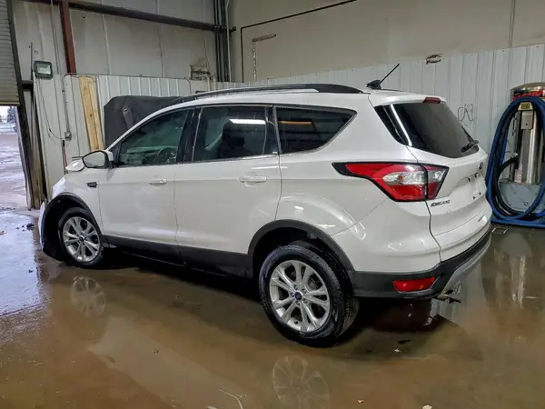 1FMCU9HD8JUA80456 2018 FORD ESCAPE - Image 2