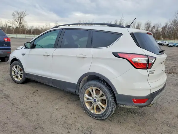 1FMCU9HD8JUA80943 2018 FORD ESCAPE - Image 2