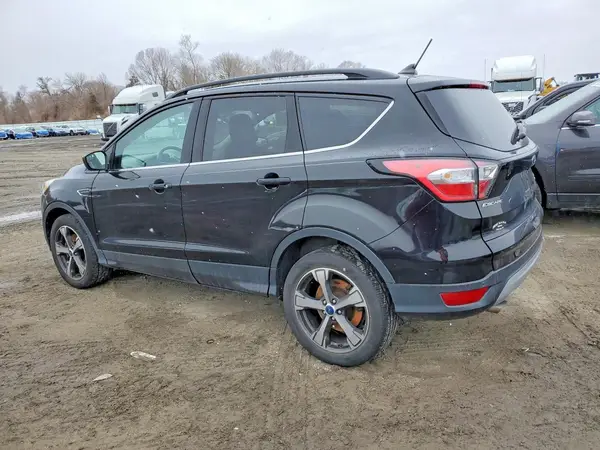 1FMCU9HD8JUB31020 2018 FORD ESCAPE - Image 2