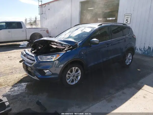 1FMCU9HD8JUB43362 2018 FORD ESCAPE - Image 2