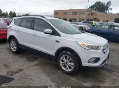 1FMCU9HD8JUB44625 2018 FORD ESCAPE