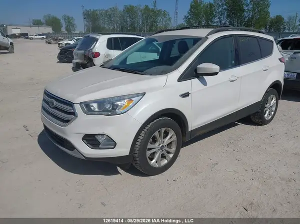 1FMCU9HD8JUB57360 2018 FORD ESCAPE - Image 2