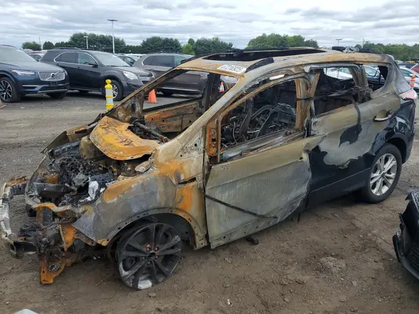1FMCU9HD8JUB65488 2018 FORD ESCAPE - Image 1
