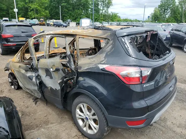 1FMCU9HD8JUB65488 2018 FORD ESCAPE - Image 2