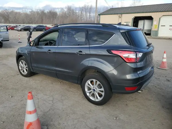 1FMCU9HD8JUB68794 2018 FORD ESCAPE - Image 2
