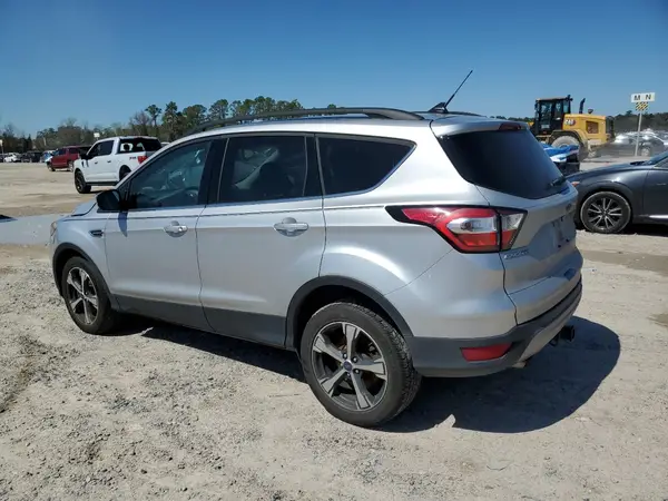 1FMCU9HD8JUB80699 2018 FORD ESCAPE - Image 2