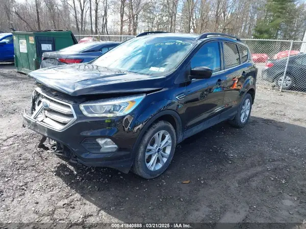 1FMCU9HD8JUC25026 2018 FORD ESCAPE - Image 2