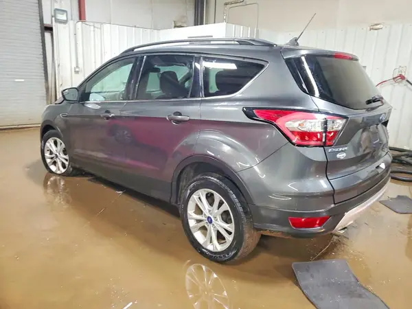 1FMCU9HD8JUC28444 2018 FORD ESCAPE - Image 2