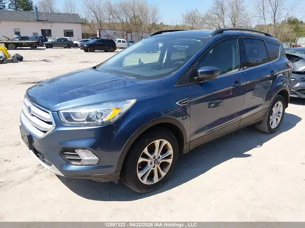 1FMCU9HD8JUC42456 2018 FORD ESCAPE - Image 2