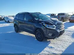 1FMCU9HD8JUC52601 2018 FORD ESCAPE