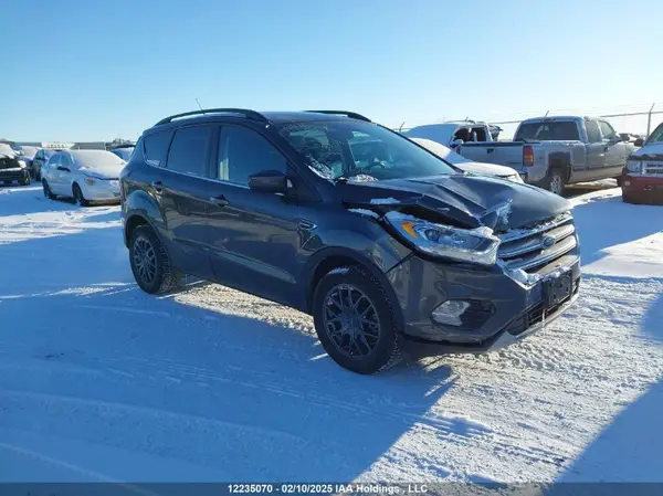 1FMCU9HD8JUC52601 2018 FORD ESCAPE - Image 1