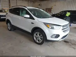 1FMCU9HD8JUC79913 2018 FORD ESCAPE