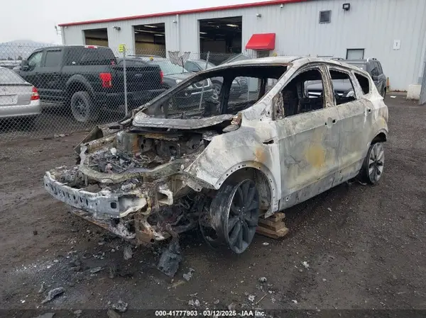 1FMCU9HD8JUC86859 2018 FORD ESCAPE - Image 2