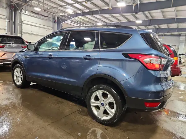 1FMCU9HD8JUC88465 2018 FORD ESCAPE - Image 2