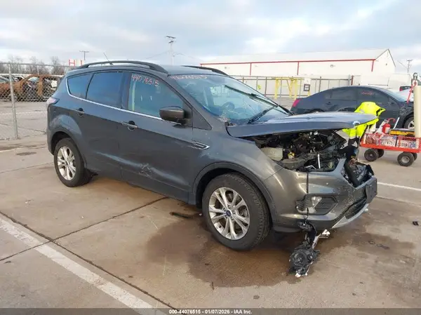 1FMCU9HD8JUD31430 2018 FORD ESCAPE - Image 1