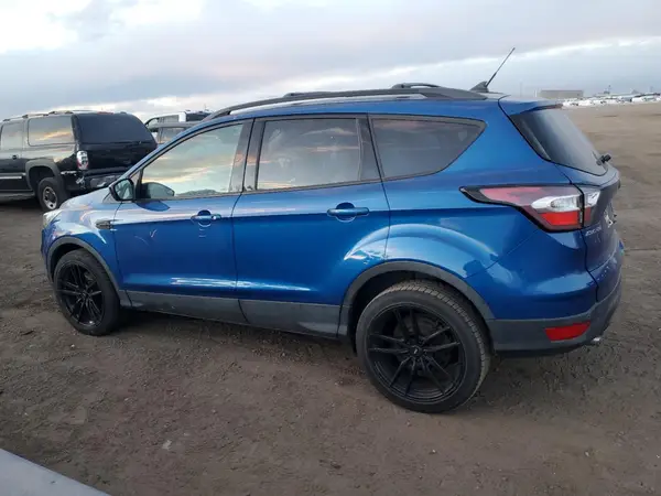 1FMCU9HD8JUD59583 2018 FORD ESCAPE - Image 2