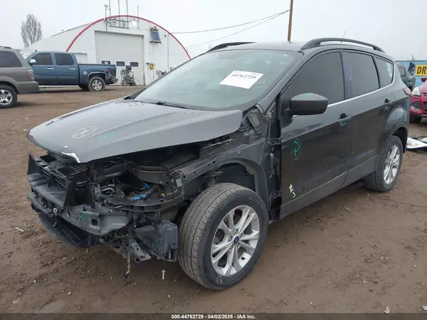 1FMCU9HD8KUA28097 2019 FORD ESCAPE - Image 2