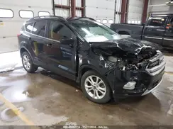 1FMCU9HD8KUA70320 2019 FORD ESCAPE