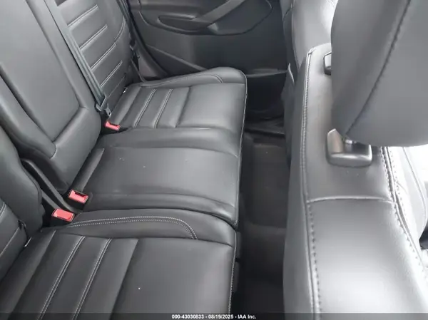 1FMCU9HD8KUA81981 2019 FORD ESCAPE - Image 8