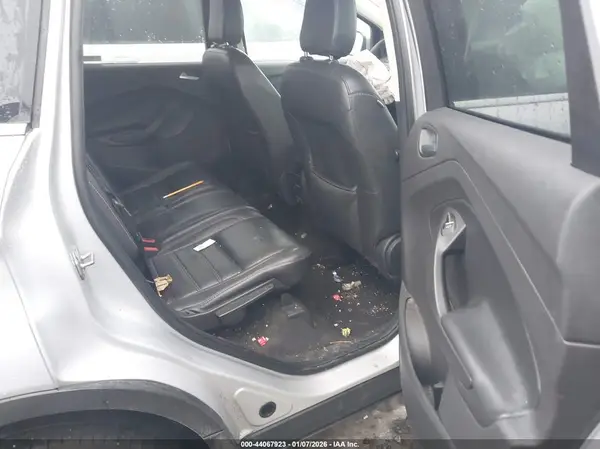 1FMCU9HD8KUA93676 2019 FORD ESCAPE - Image 8