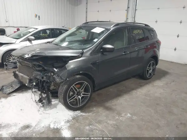 1FMCU9HD8KUB04174 2019 FORD ESCAPE - Image 2