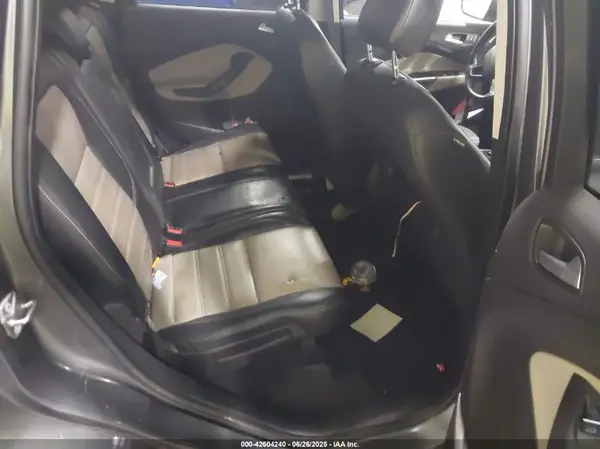 1FMCU9HD8KUB04174 2019 FORD ESCAPE - Image 8