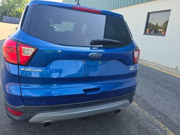 1FMCU9HD8KUB11755 2019 FORD ESCAPE - Image 2