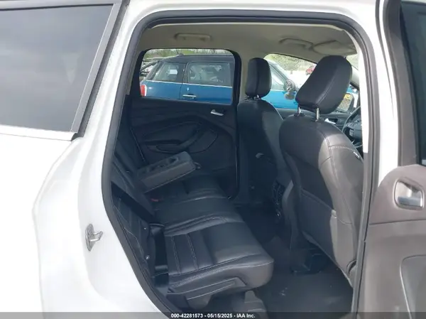1FMCU9HD8KUB25249 2019 FORD ESCAPE - Image 8