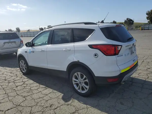1FMCU9HD8KUB33531 2019 FORD ESCAPE - Image 2