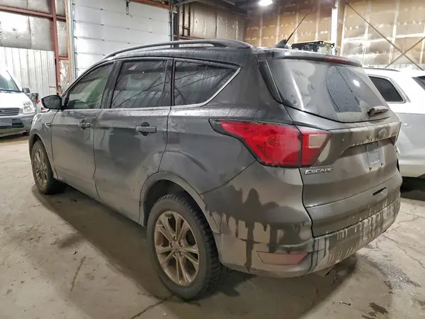1FMCU9HD8KUB63774 2019 FORD ESCAPE - Image 2