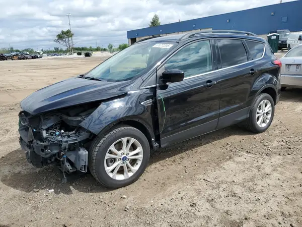 1FMCU9HD8KUB77223 2019 FORD ESCAPE - Image 1